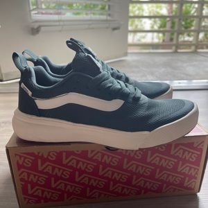 Vans Ultra Range